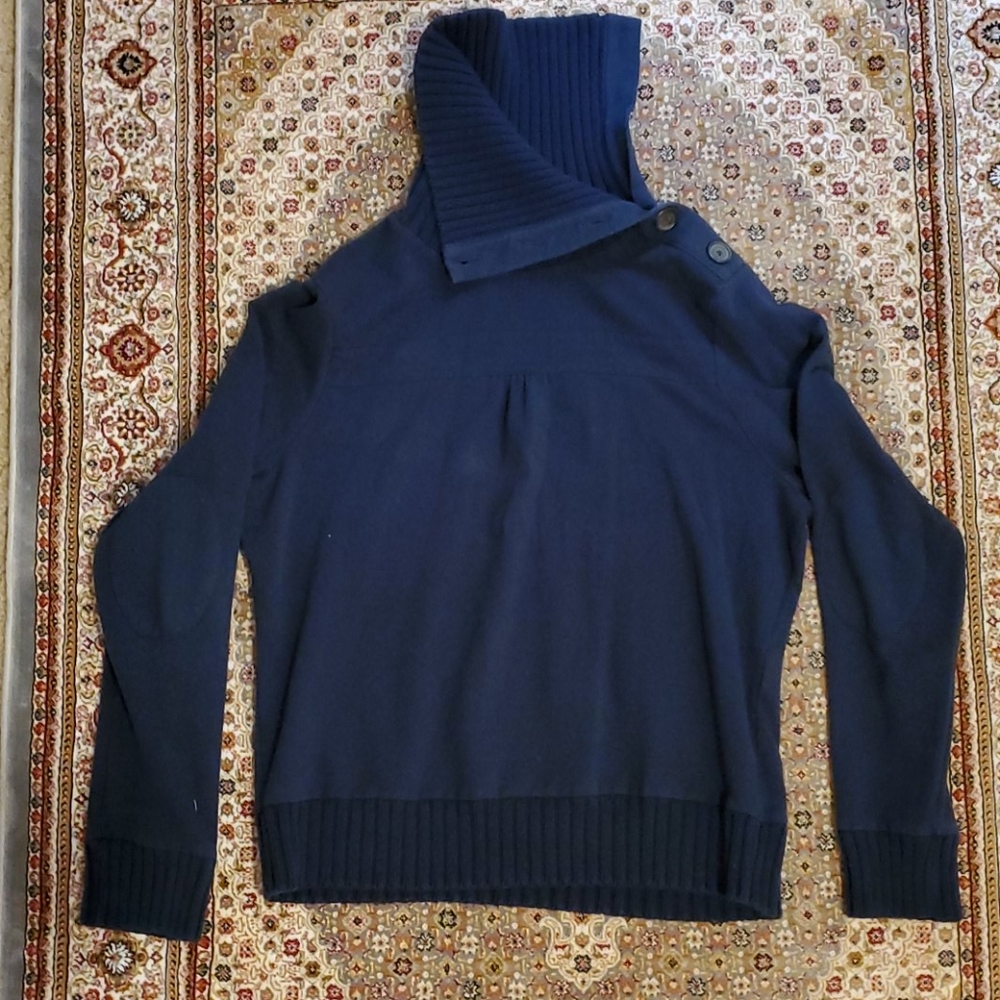 old navy, navy blue sweatershirt with ribbing